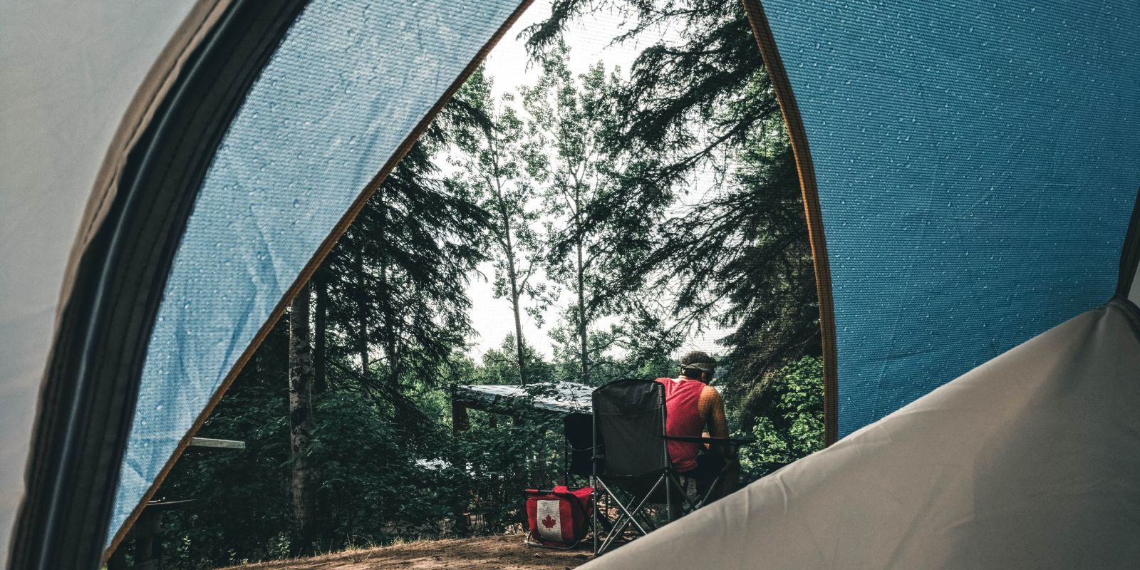 Backpacking tent ventilated to reduce overnight condensation